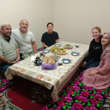 In Center Of Bukhara Family Guest House Mirg'Iyos Екстериор снимка